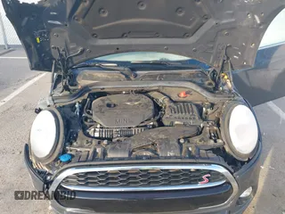 2018 MINI Hardtop Cooper S with VIN WMWXP7C56J2C62508, listed as a IAAI auction lot 41520234 with 49,097 mi miles and . Bid and sale history available at DreamBid. Image 10.