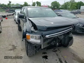 2016 GMC Canyon 4WD SLE with VIN 1GTG6CE31G1317825, listed as a Copart auction lot 53458404 with 102,918 mi miles and Salvage Title. Bid and sale history available at carsss.com. Image 10.