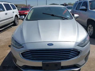 2019 Ford Fusion SE with VIN 3FA6P0HD1KR133095, listed as a IAAI auction lot 41874979 with 94,504 mi miles. Bid and sale history available at carsss.com. Image 12.