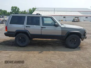 2000 Jeep Cherokee with VIN 1J4FF48S5YL159414, listed as a IAAI auction lot 42416639 with 177,932 mi miles and . Bid and sale history available at DreamBid. Image 14.