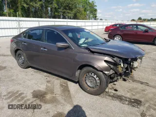 2014 Nissan Altima 2.5 S with VIN 1N4AL3AP8EN205915, listed as a Copart auction lot 52527785 with 249,986 mi miles and Salvage Title. Bid and sale history available at carsss.com. Image 4.