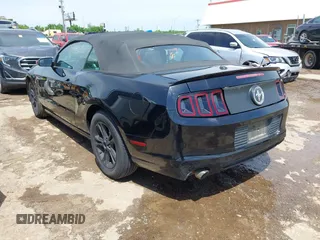 2014 Ford Mustang V6 with VIN 1ZVBP8EM2E5213487, listed as a IAAI auction lot 42183116 with 123,954 mi miles and . Bid and sale history available at DreamBid. Image 3.