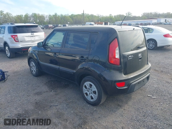 2012 Kia Soul with VIN KNDJT2A56C7450006, listed as a IAAI auction lot 42100566 with 188,563 mi miles. Bid and sale history available at carsss.com. Image 3.