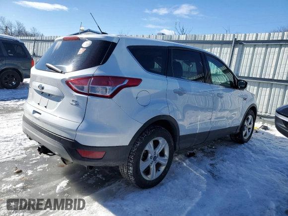 2016 Ford Escape SE with VIN 1FMCU9GX7GUA16767, listed as a Copart auction lot 46472495 with 158,038 mi miles and Non Repairable. Bid and sale history available at carsss.com. Image 3.