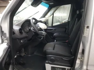 2024 Mercedes-Benz Sprinter with VIN W1Y4NBHY5RT167874, listed as a Copart auction lot 45601285 with 17,494 mi miles and Salvage Title. Bid and sale history available at DreamBid. Image 7.