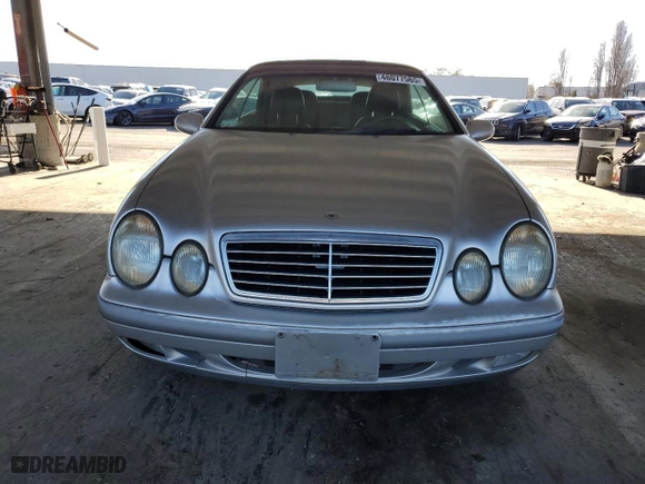 1999 Mercedes-Benz CLK-Class with VIN WDBLK65G5XT006724, listed as a Copart auction lot 48077565 with 151,463 mi miles and Salvage Title. Bid and sale history available at carsss.com. Image 5.
