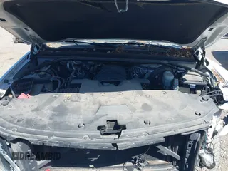 2016 Chevrolet Tahoe LTZ z VIN 1GNSKCKC8GR451685, wystawiony jako IAAI lot #42028917 z przebiegiem 73 398 mil mil oraz . Historia ofert i sprzedaży dostępna na DreamBid. Obrazek 10.
