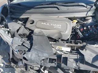 2016 Jeep Cherokee Sport with VIN 1C4PJMAB6GW294157, listed as a IAAI auction lot 41786025 with 181,437 mi miles and . Bid and sale history available at DreamBid. Image 10.