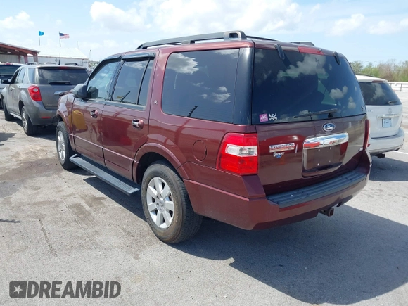 2010 Ford Expedition SSV with VIN 1FMJU1F59AEB71556, listed as a IAAI auction lot 41835402 with 149,850 mi miles and . Bid and sale history available at DreamBid. Image 3.