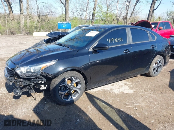 2020 Kia Forte LXS z VIN 3KPF24AD6LE147268, wystawiony jako IAAI lot #41972155 z przebiegiem 99 324 mil mil oraz . Historia ofert i sprzedaży dostępna na DreamBid. Obrazek 18.