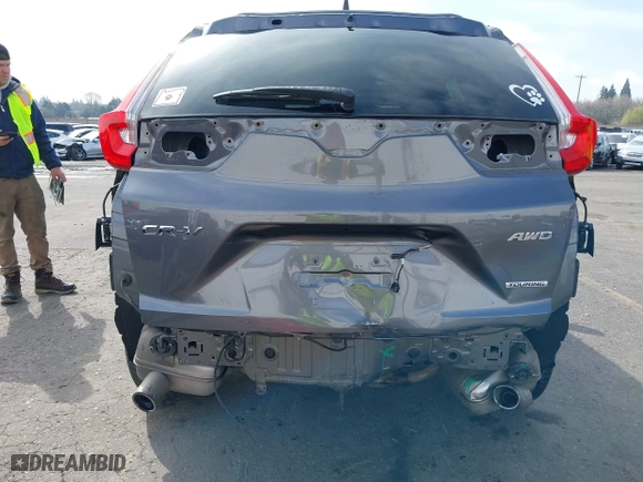 2017 Honda CR-V Touring with VIN 2HKRW2H95HH646184, listed as a IAAI auction lot 41906341 with 58,529 mi miles. Bid and sale history available at carsss.com. Image 6.