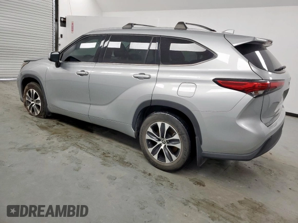 2021 Toyota Highlander XLE с VIN 5TDHZRBH7MS072199, выставлен на аукционе Copart как лот 60086395 с пробегом 85 892 миль миль и Чистый • Clean title. История ставок и продаж доступна на DreamBid. Изображение 2.