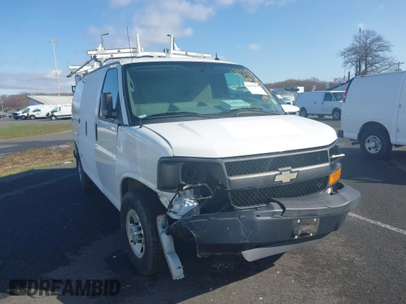 2015 Chevrolet Express Cargo with VIN 1GCWGFCF1F1161498, listed as a IAAI auction lot 41878871 with 157,365 mi miles. Bid and sale history available at carsss.com. Image 17.