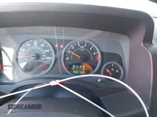 2008 Jeep Patriot Sport with VIN 1J8FF28W08D635875, listed as a IAAI auction lot 41761822 with 285,728 mi miles and . Bid and sale history available at carsss.com. Image 7.
