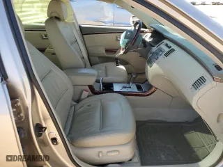 2007 Hyundai Azera SE with VIN KMHFC46F47A145627, listed as a Copart auction lot 75274604 with 83,904 mi miles and Salvage Title. Bid and sale history available at carsss.com. Image 7.