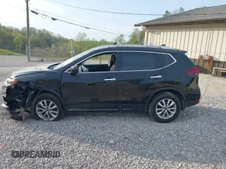 2020 Nissan Rogue SV z VIN JN8AT2MV4LW136313, wystawiony jako IAAI lot #42063856 z przebiegiem 36 298 mil mil oraz . Historia ofert i sprzedaży dostępna na DreamBid. Obrazek 14.