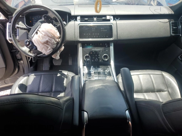 2018 Land Rover Range Rover Sport HSE with VIN SALWR2RV8JA187597, listed as a Copart auction lot 57568265 with 88,513 mi miles and Salvage title. Bid and sale history available at DreamBid. Image 8.