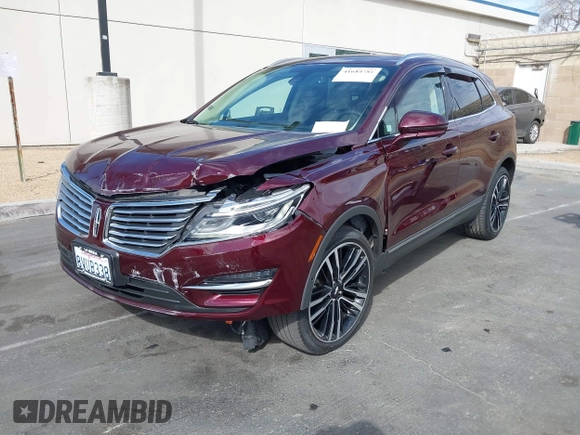 2018 Lincoln MKC Reserve with VIN 5LMTJ3DH8JUL23033, listed as a IAAI auction lot 41684781 with 47,905 mi miles and . Bid and sale history available at DreamBid. Image 2.