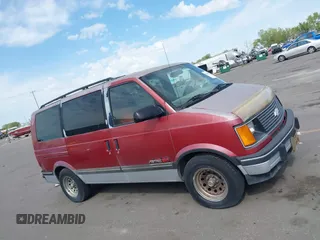 1994 Chevrolet Astro with VIN 1GNEL19W5RB176819, listed as a IAAI auction lot 42116566 with 179,027 mi miles. Bid and sale history available at carsss.com. Image 13.