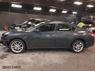 2009 Nissan Maxima 3.5 SV with VIN 1N4AA51E09C821755, listed as a IAAI auction lot 42016487 with 118,459 mi miles. Bid and sale history available at carsss.com. Image 14.