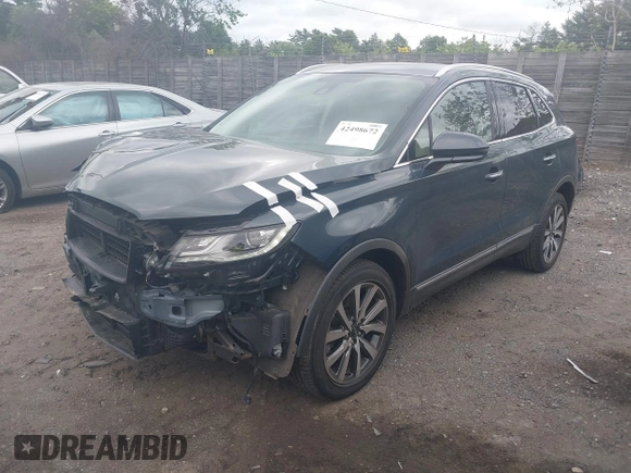 2019 Lincoln MKC Reserve with VIN 5LMCJ3D99KUL07269, listed as a IAAI auction lot 42498672 with 39,315 mi miles and . Bid and sale history available at DreamBid. Image 18.