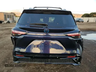 2024 Toyota Sienna LE with VIN 5TDCSKFC8RS146435, listed as a Copart auction lot 80728604 with 2,594 mi miles and Salvage Title. Bid and sale history available at carsss.com. Image 6.