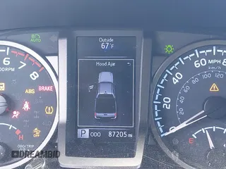 2021 Toyota Tacoma SR z VIN 3TMCZ5AN8MM374398, wystawiony jako IAAI lot #42297138 z przebiegiem 87 205 mil mil oraz . Historia ofert i sprzedaży dostępna na DreamBid. Obrazek 15.