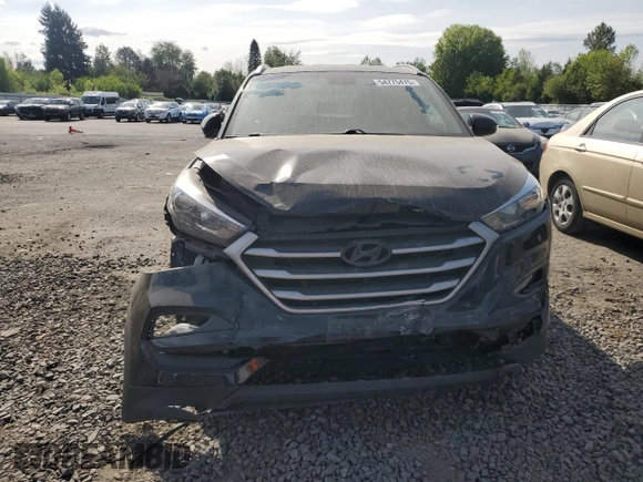 2018 Hyundai Tucson SEL z VIN KM8J3CA49JU754230, wystawiony jako Copart lot #54775475 z przebiegiem 79 056 mil mil oraz Szkoda całkowita • Salvage title. Historia ofert i sprzedaży dostępna na DreamBid. Obrazek 5.