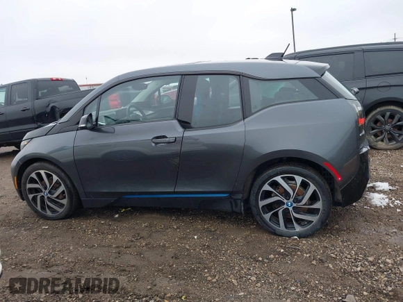 2017 BMW i3 z VIN WBY1Z8C38HV892591, wystawiony jako IAAI lot #42009374 z przebiegiem 41 091 mil mil oraz . Historia ofert i sprzedaży dostępna na DreamBid. Obrazek 14.