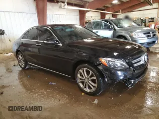 2015 Mercedes-Benz C 300 Luxury z VIN 55SWF4KBXFU079426, wystawiony jako Copart lot #54502225 z przebiegiem 106 060 mil mil oraz Czysty tytuł • Clean title. Historia ofert i sprzedaży dostępna na DreamBid. Obrazek 4.