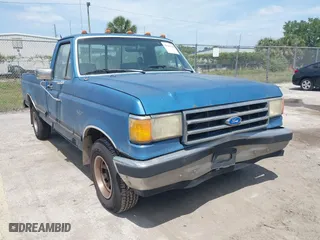 1990 Ford 1/2 Ton Trucks with VIN 1FTEF15Y3LLB01819, listed as a IAAI auction lot 42116130 with 505,103 mi miles. Bid and sale history available at carsss.com. Image 1.