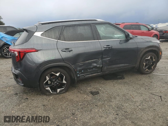 2024 Kia Seltos EX z VIN KNDER2AA2R7606483, wystawiony jako Copart lot #86701254 z przebiegiem 15 965 mil mil oraz Szkoda całkowita • Salvage title. Historia ofert i sprzedaży dostępna na DreamBid. Obrazek 3.