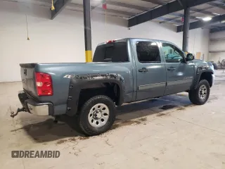 2013 Chevrolet Silverado 1500 LT with VIN 3GCPKSEA1DG144938, listed as a Copart auction lot 75938024 with 139,080 mi miles and Clean Title. Bid and sale history available at DreamBid. Image 3.