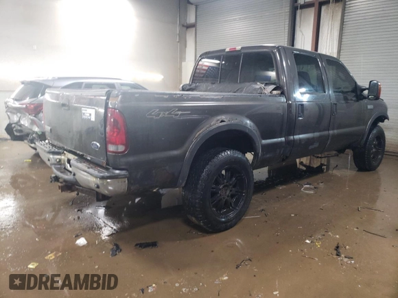 2005 Ford F-250 XL with VIN 1FTSW215X5EC15277, listed as a Copart auction lot 46355635 with 177,231 mi miles and Salvage title. Bid and sale history available at DreamBid. Image 3.