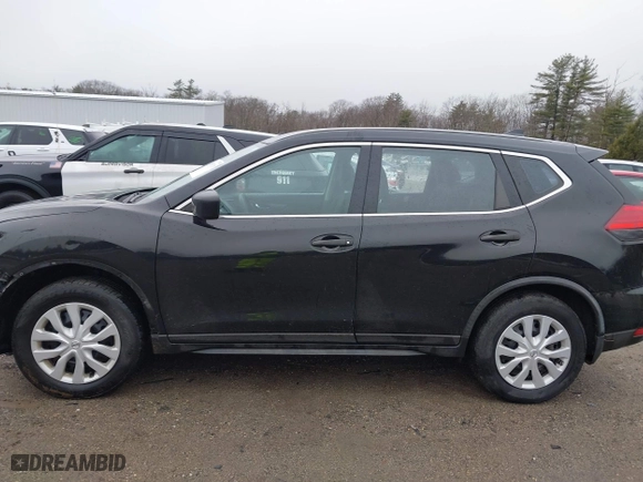 2017 Nissan Rogue SL with VIN JN8AT2MT6HW389641, listed as a IAAI auction lot 41788719 with 142,555 mi miles. Bid and sale history available at carsss.com. Image 15.