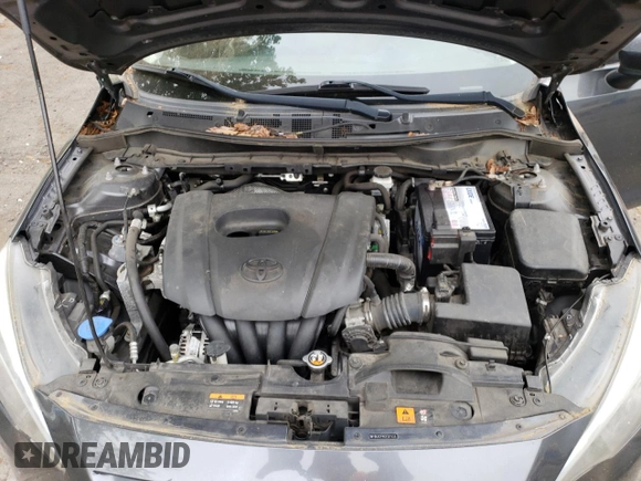 2016 Scion iA z VIN 3MYDLBZV4GY127533, wystawiony jako Copart lot #54408935 z przebiegiem 101 917 mil mil oraz Szkody całkowita. Historia ofert i sprzedaży dostępna na DreamBid. Obrazek 11.