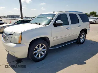 2010 GMC Yukon Denali z VIN 1GKUKEEF3AR174992, wystawiony jako Copart lot #58528445 z przebiegiem 288 534 mil mil oraz Szkoda całkowita • Salvage title. Historia ofert i sprzedaży dostępna na DreamBid. Obrazek 1.