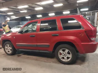 2005 Jeep Grand Cherokee Laredo with VIN 1J4HR48N45C539639, listed as a IAAI auction lot 41890163 with 84,470 mi miles. Bid and sale history available at carsss.com. Image 14.