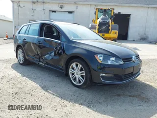 2015 Volkswagen Golf SE z VIN 3VWFA7AU7FM520202, wystawiony jako IAAI lot #42092569 z przebiegiem 113 372 mil mil oraz . Historia ofert i sprzedaży dostępna na DreamBid. Obrazek 1.