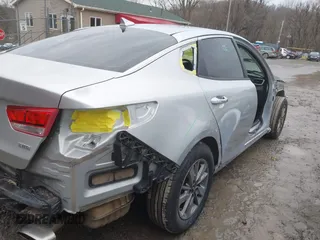 2016 Kia Optima LX Turbo with VIN 5XXGT4L1XGG006432, listed as a IAAI auction lot 41620038 with 137,210 mi miles. Bid and sale history available at carsss.com. Image 22.