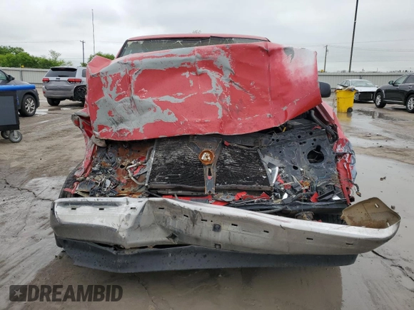1996 GMC Sierra 1500 with VIN 2GTEC19W5T1518141, listed as a Copart auction lot 51842195 with 351,759 mi miles and Salvage Title. Bid and sale history available at DreamBid. Image 5.