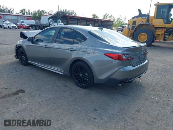 2025 Toyota Camry LE with VIN 4T1DAACK5SU539156, listed as a IAAI auction lot 42054268 with 5,705 mi miles and . Bid and sale history available at DreamBid. Image 3.