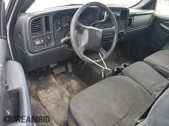 2002 Chevrolet Silverado 1500 LS with VIN 2GCEC19W721230023, listed as a Copart auction lot 54263955 with 180,279 mi miles and Clean Title. Bid and sale history available at DreamBid. Image 8.