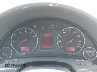 2003 Audi A4 1.8T z VIN WAULC68E73A396334, wystawiony jako IAAI lot #42042609 z przebiegiem 155 748 mil mil oraz . Historia ofert i sprzedaży dostępna na DreamBid. Obrazek 7.