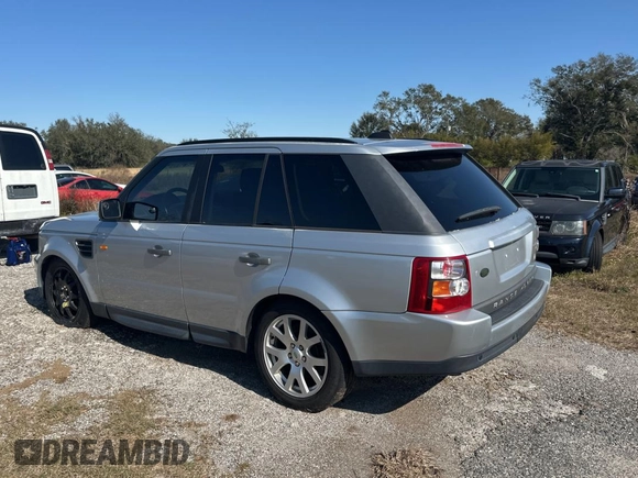 2008 Land Rover Range Rover Sport HSE z VIN SALSK25428A171759, wystawiony jako Copart lot #88988175 z przebiegiem 169 102 mil mil oraz Czysty tytuł • Clean title. Historia ofert i sprzedaży dostępna na DreamBid. Obrazek 3.