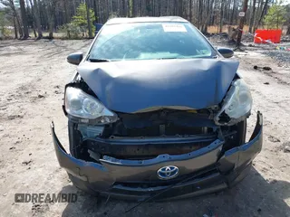 2013 Toyota Prius One with VIN JTDKDTB36D1046910, listed as a IAAI auction lot 41602468 with 194,828 mi miles and . Bid and sale history available at carsss.com. Image 13.