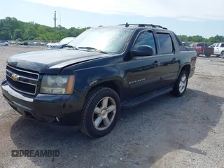 2007 Chevrolet Avalanche 3LT with VIN 3GNFK12367G215154, listed as a IAAI auction lot 42675318 with 148,247 mi miles and . Bid and sale history available at DreamBid. Image 2.