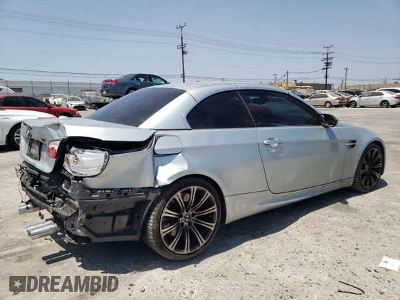 2008 BMW 3 Series M3 z VIN WBSWL93588P331272, wystawiony jako Copart lot #64415684 z przebiegiem 102 565 mil mil oraz Szkoda całkowita • Salvage title. Historia ofert i sprzedaży dostępna na DreamBid. Obrazek 3.