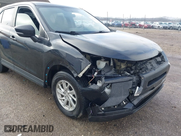 2019 Mitsubishi Eclipse Cross ES z VIN JA4AS3AA4KZ010739, wystawiony jako IAAI lot #41110833 z przebiegiem 75 037 mil mil oraz . Historia ofert i sprzedaży dostępna na DreamBid. Obrazek 6.