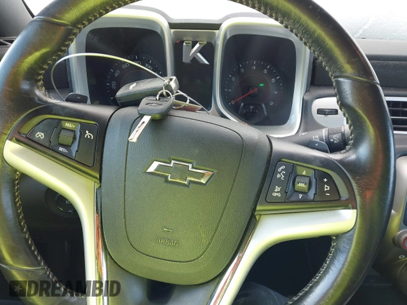 2014 Chevrolet Camaro LT z VIN 2G1FB1E35E9134246, wystawiony jako IAAI lot #41623733 z przebiegiem 171 444 mil mil oraz . Historia ofert i sprzedaży dostępna na DreamBid. Obrazek 11.